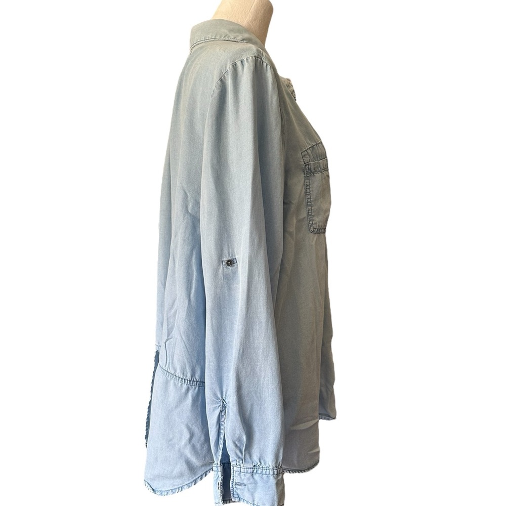 Elegant Sky Blue Button Down Shirt - Picture 5 of 7